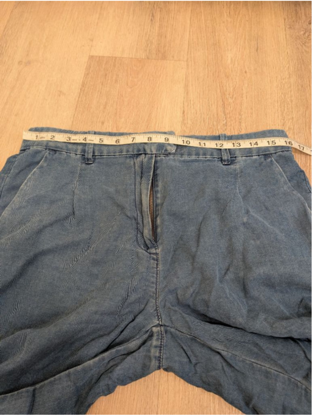 Women's American Eagle Blue Wide Leg Trousers Sz 8 lightweight denim jeans style - Picture 7 of 9